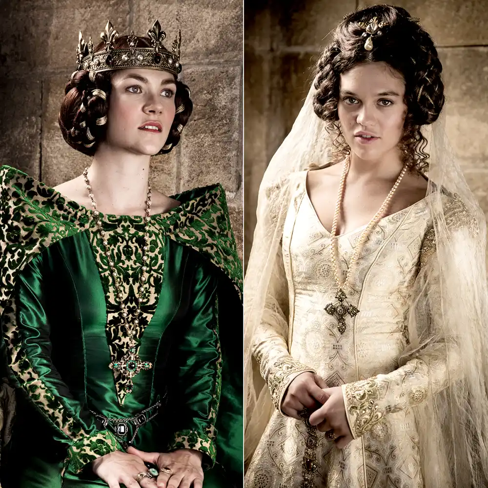 Olivia Ross as Queen Joan and Sabrina Bartlett as Princess Isabella