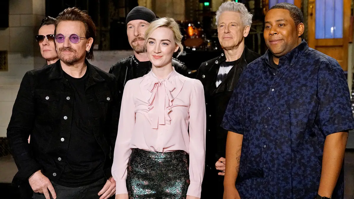 Larry Mullen Jr., Bono, The Edge, Saoirse Ronan, Adam Clayton, Kenan Thompson, U2, Saturday Night Live