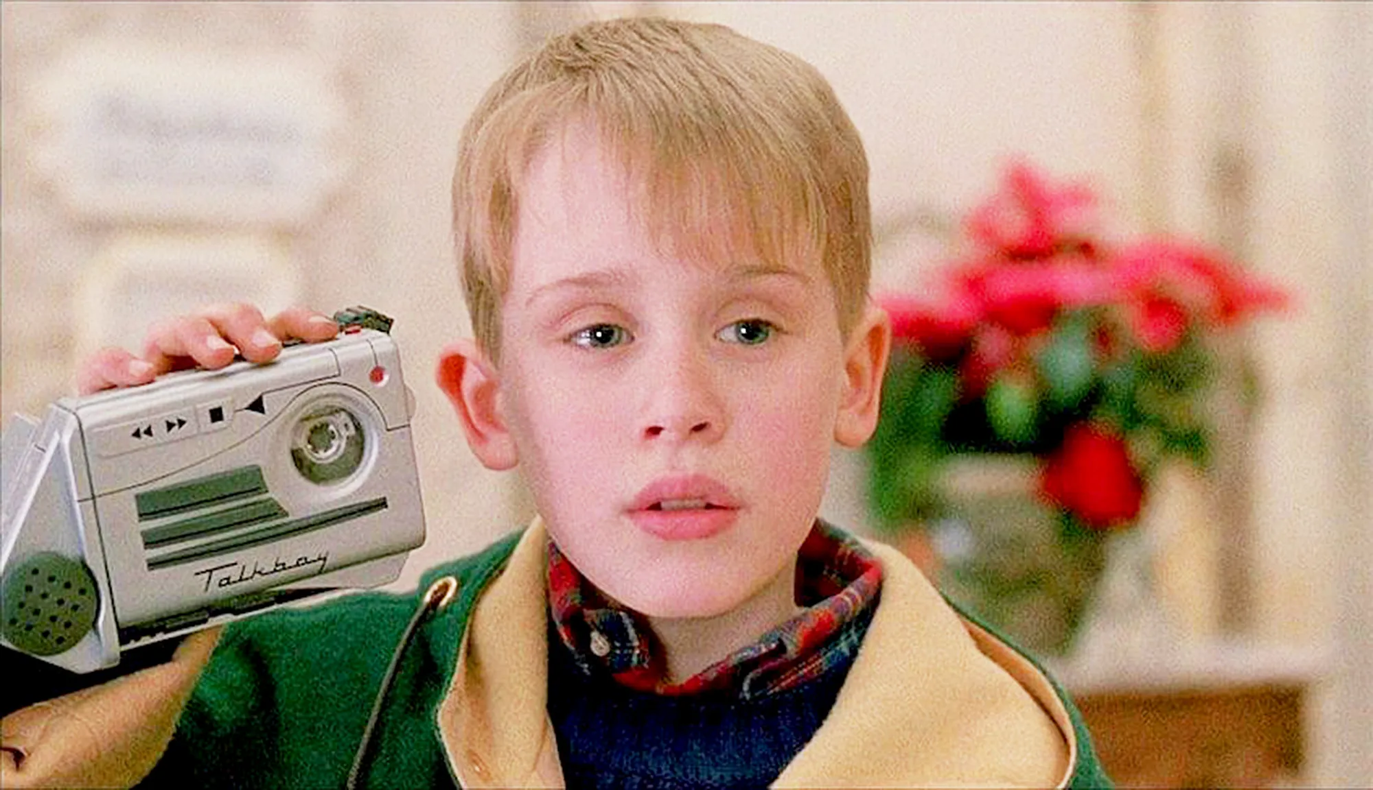 Macaulay Culkin as Kevin McCallister in ‘Replica Luxury Handbag Alone 2‘