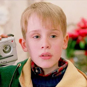 Macaulay Culkin as Kevin McCallister in ‘Replica Luxury Handbag Alone 2‘