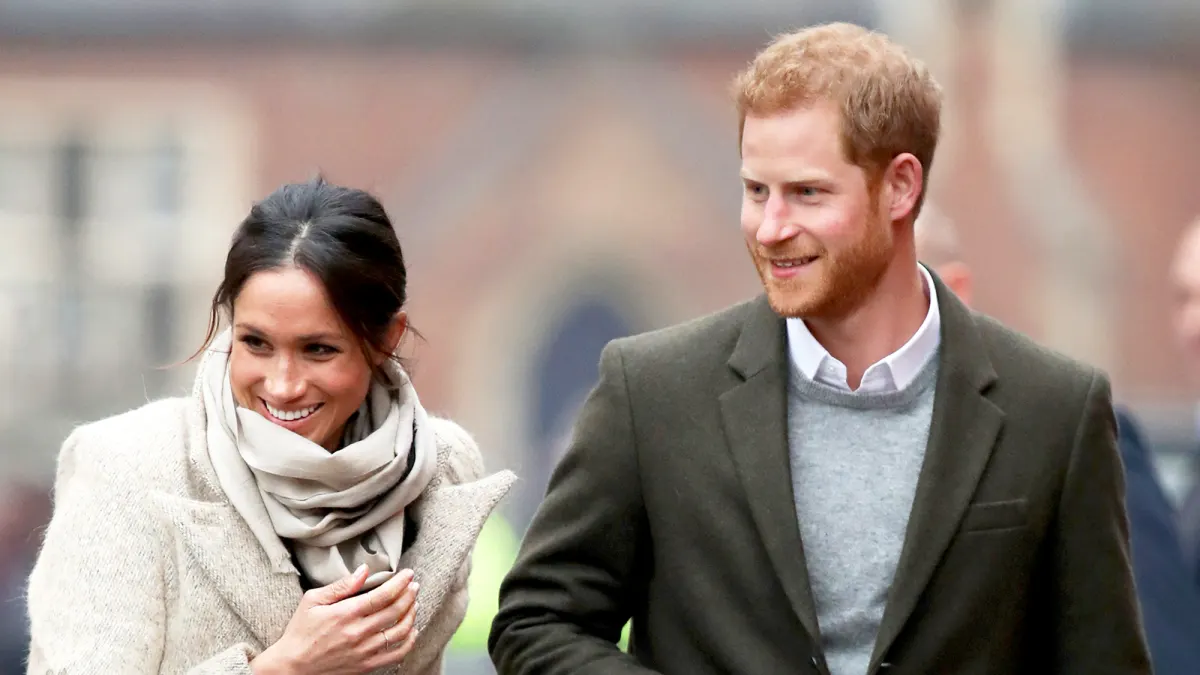 Meghan Markle and Prince Harry visit Reprezent 107.3FM on January 9, 2018 in London, England.