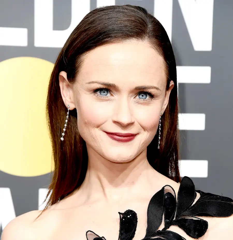 Alexis-Bledel-golden-globes-2018