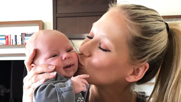 Anna Kournikova baby