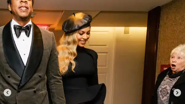 Jay Z Beyonce photobomb Grammys 2018