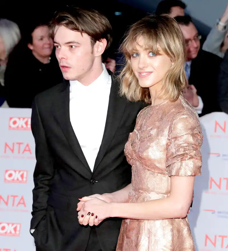 Charlie-Heaton-Natalia-Dyer-award-show