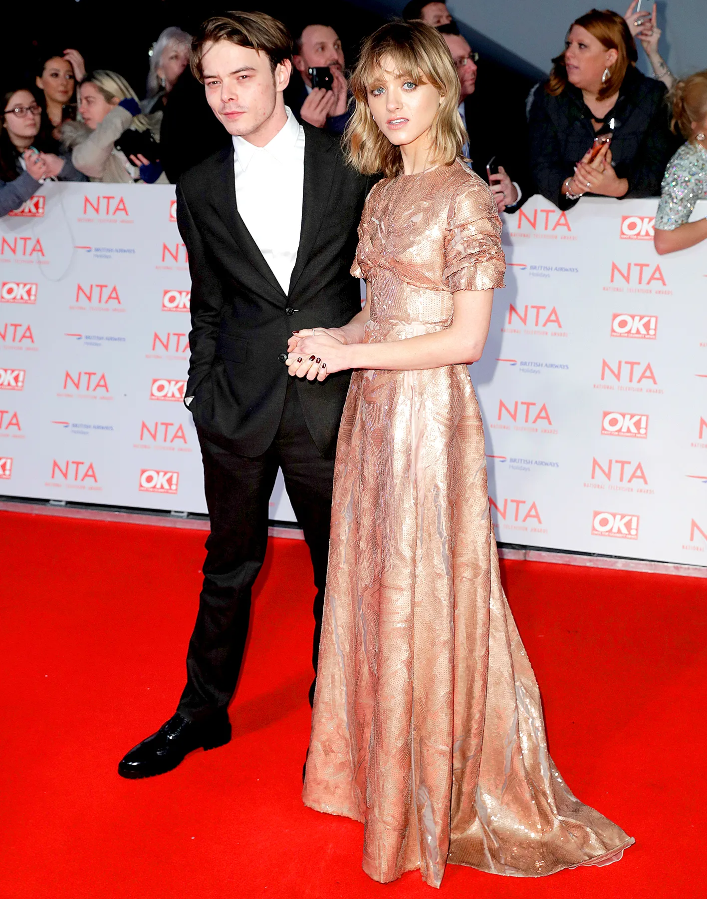 Charlie-Heaton-Natalia-Dyer-award-show