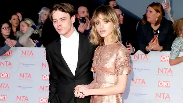 Charlie-Heaton-Natalia-Dyer-award-show