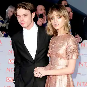 Charlie-Heaton-Natalia-Dyer-award-show