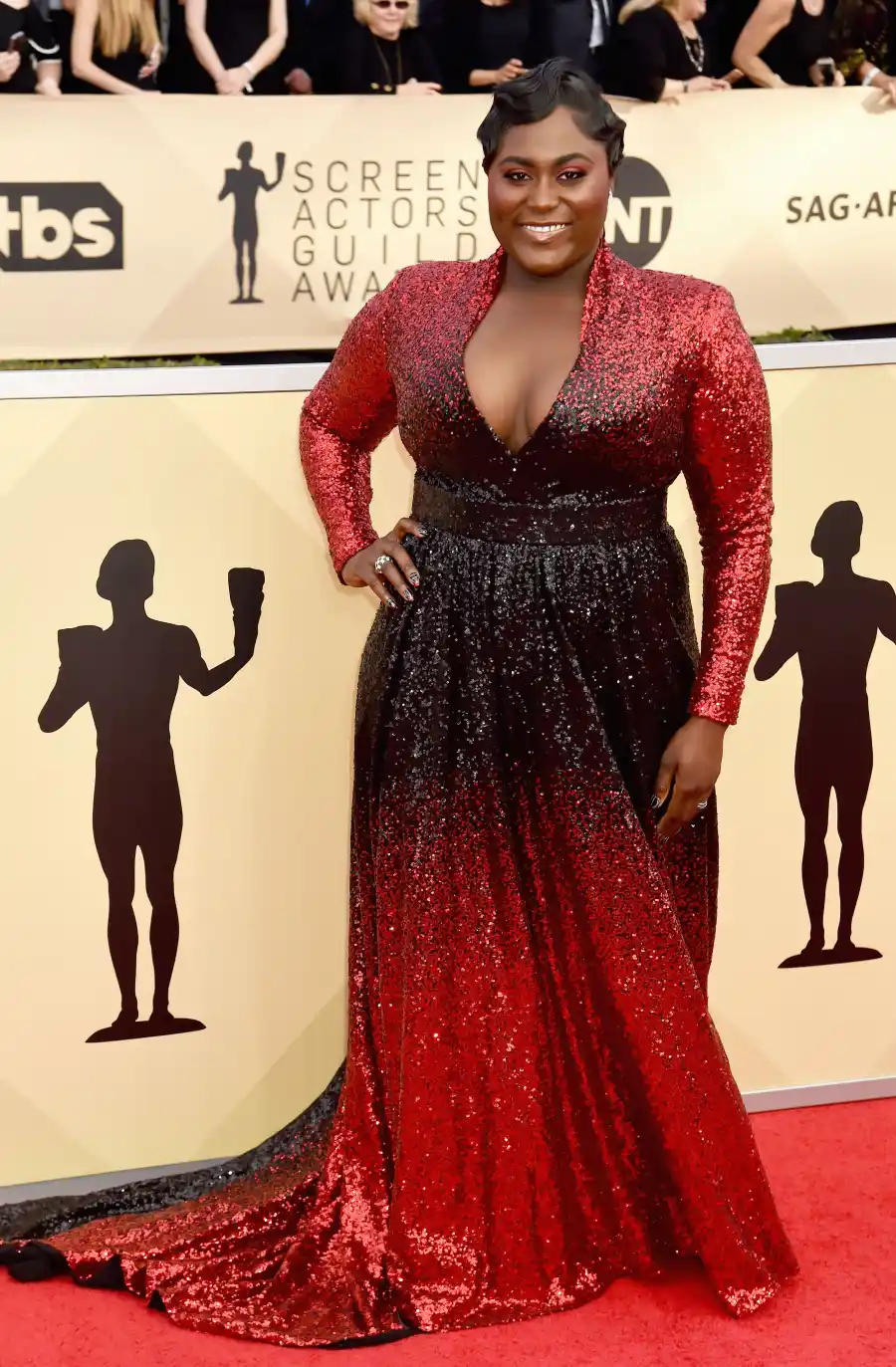 Danielle Brooks sags