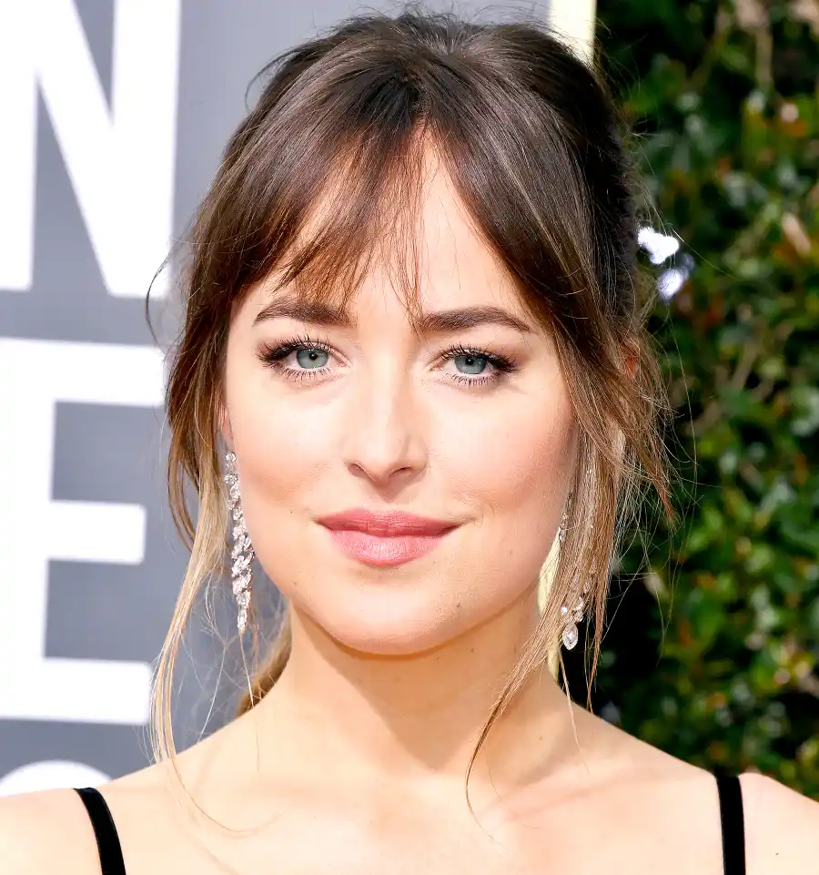 dakota-johnson-golden-globes-2018