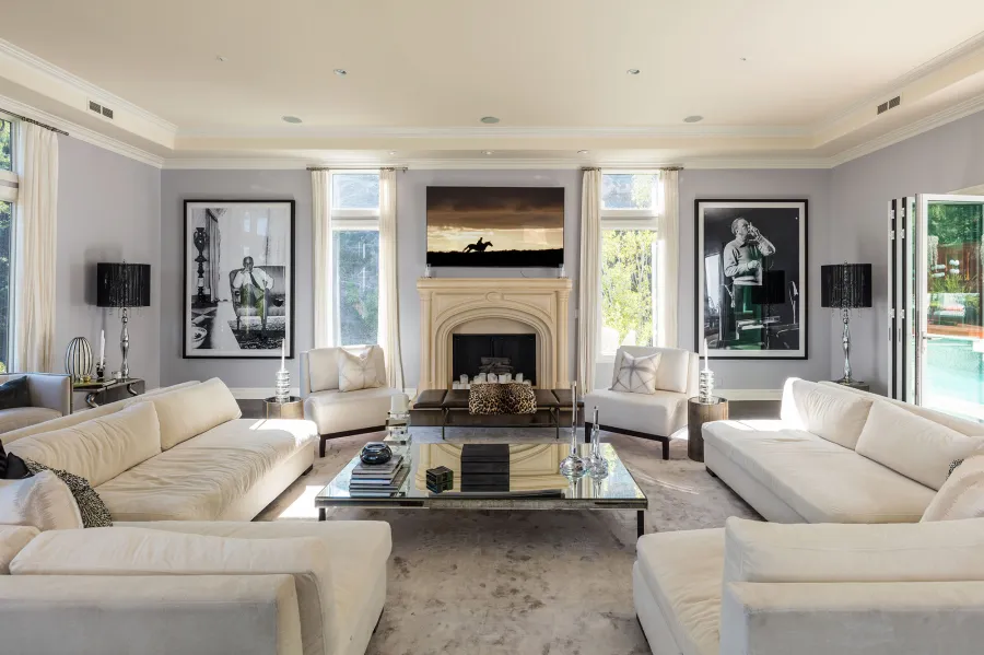 Dorit Kemsley mansion