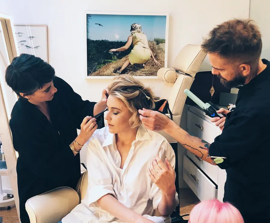 Greta Gerwig Golden Globes 2018