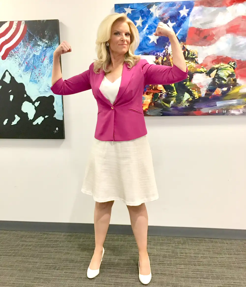 Janice Dean legs