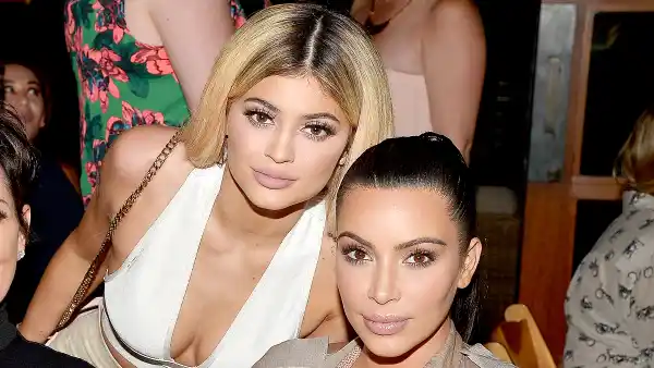 kylie-jenner-kim-kardashian