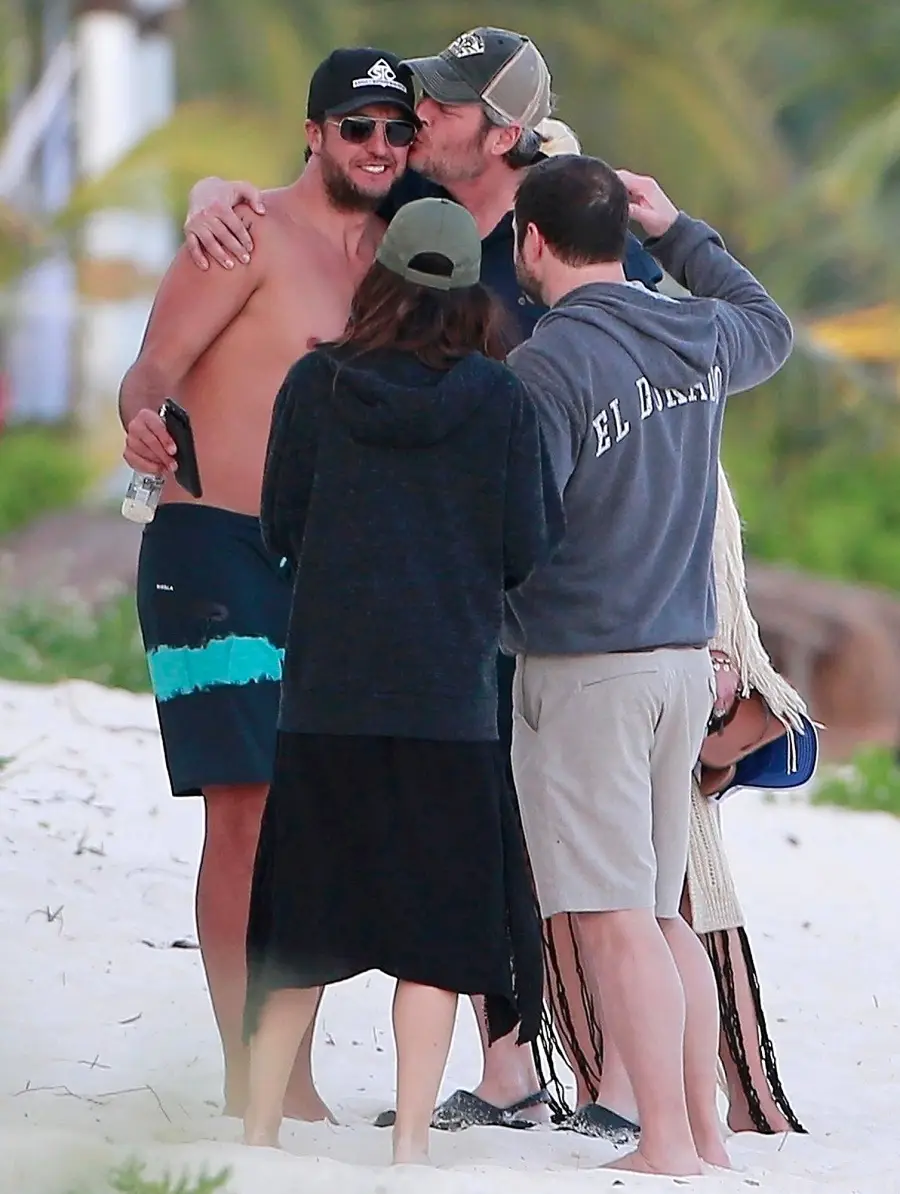 Luke Bryan, Blake Shelton, Beach, Vacation, Playa del Carmen, Mexico
