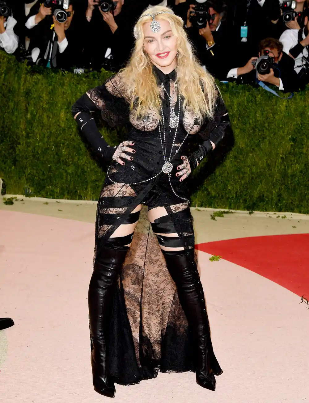 madonna-met-gala-2016
