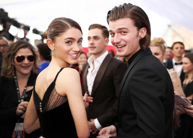 Natalia Dyer Joe Keery