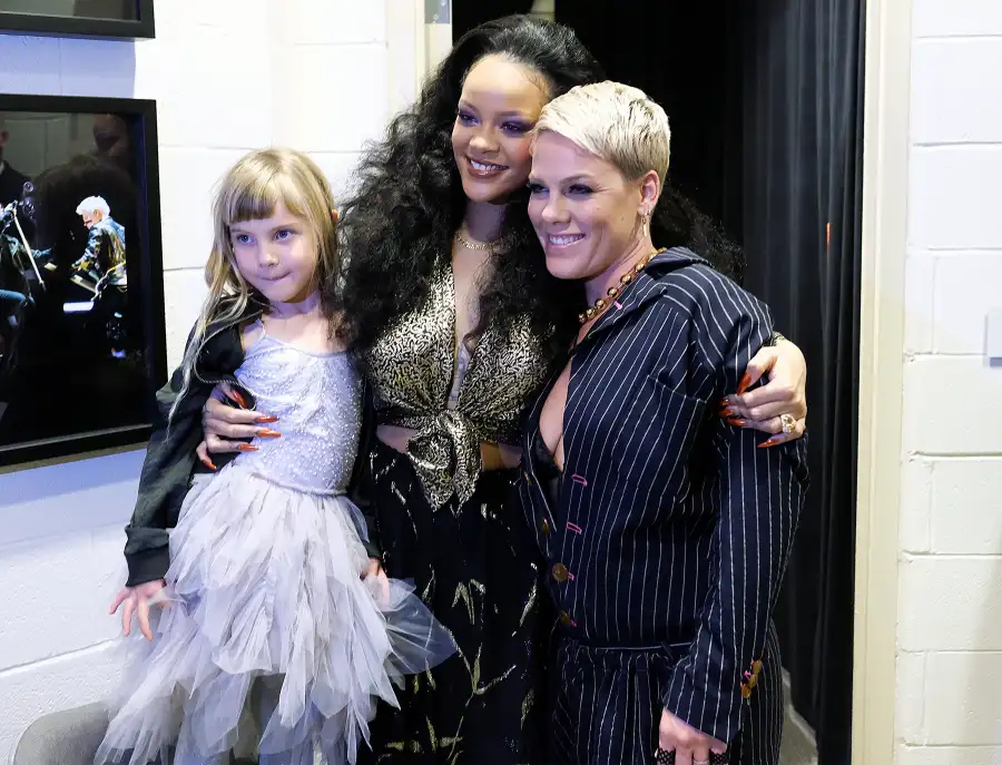 Willow Hart Rihanna Pink Grammys 2018