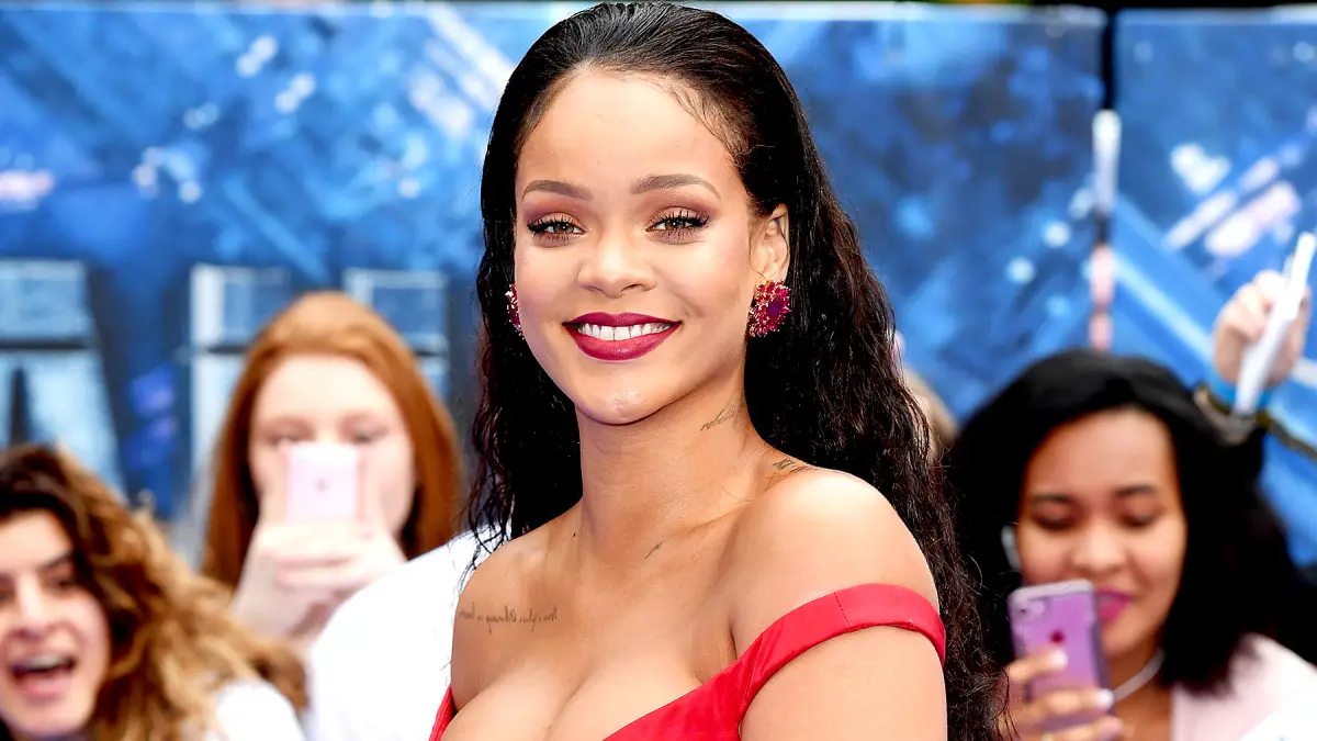 rihanna-and-boyfriend-doing-well