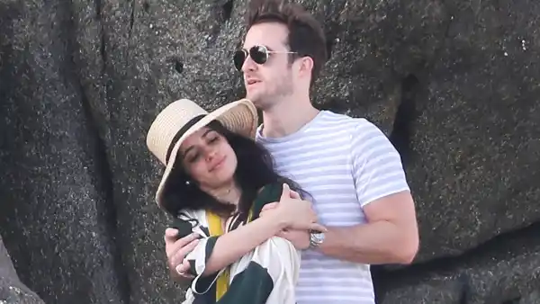 Camila Cabello, Matthew Hussey, Dating Coach, Kiss, Cabo San Lucas, Mexico