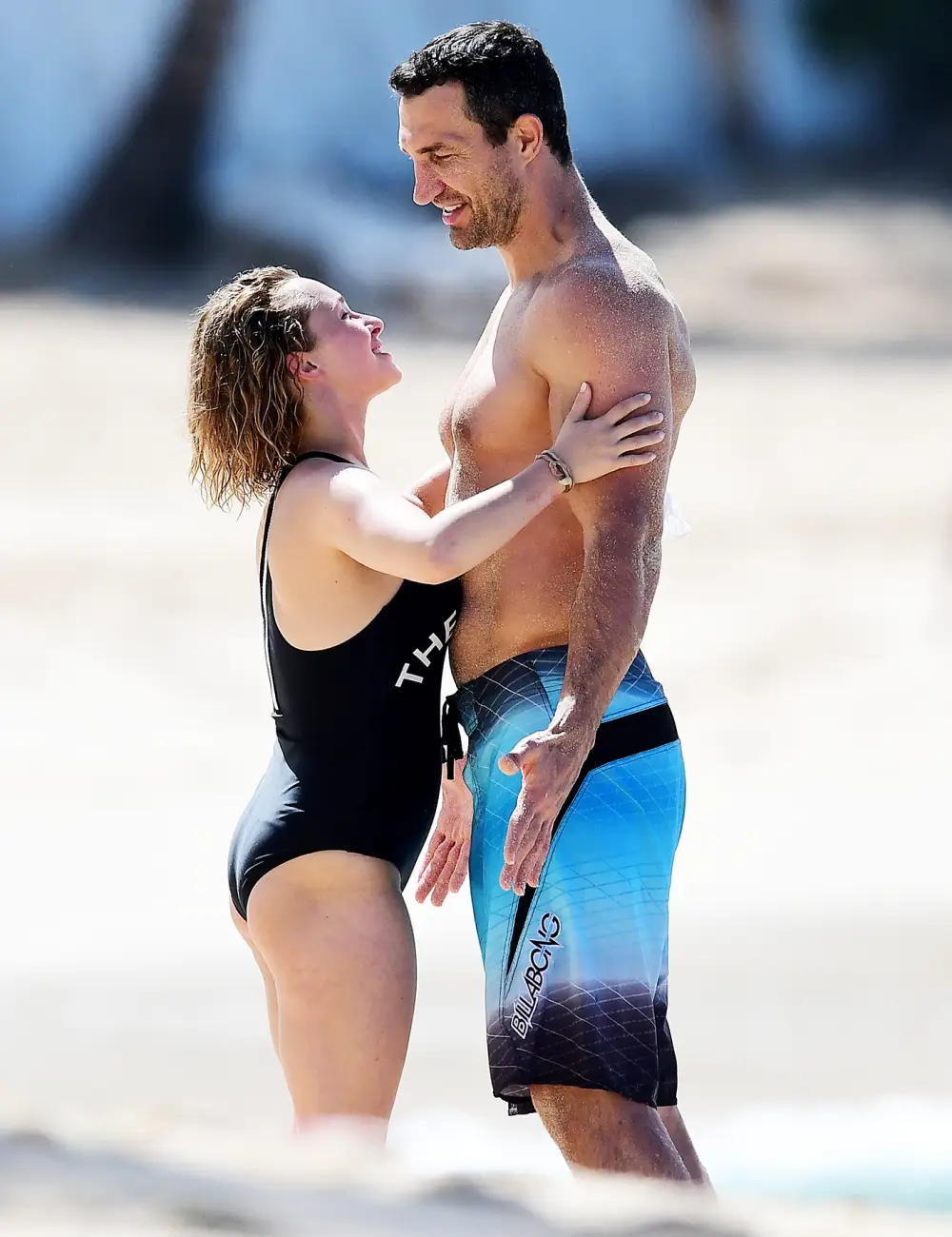 Hayden Panettiere Wladimir Klitschko beach Barbados PDA