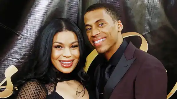 Jordin Sparks baby bump