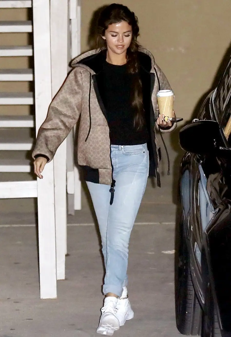 Justin-Bieber-Selena-Gomez-church