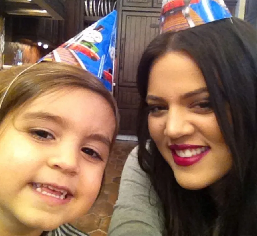 khloe-kardashian-mason-disick