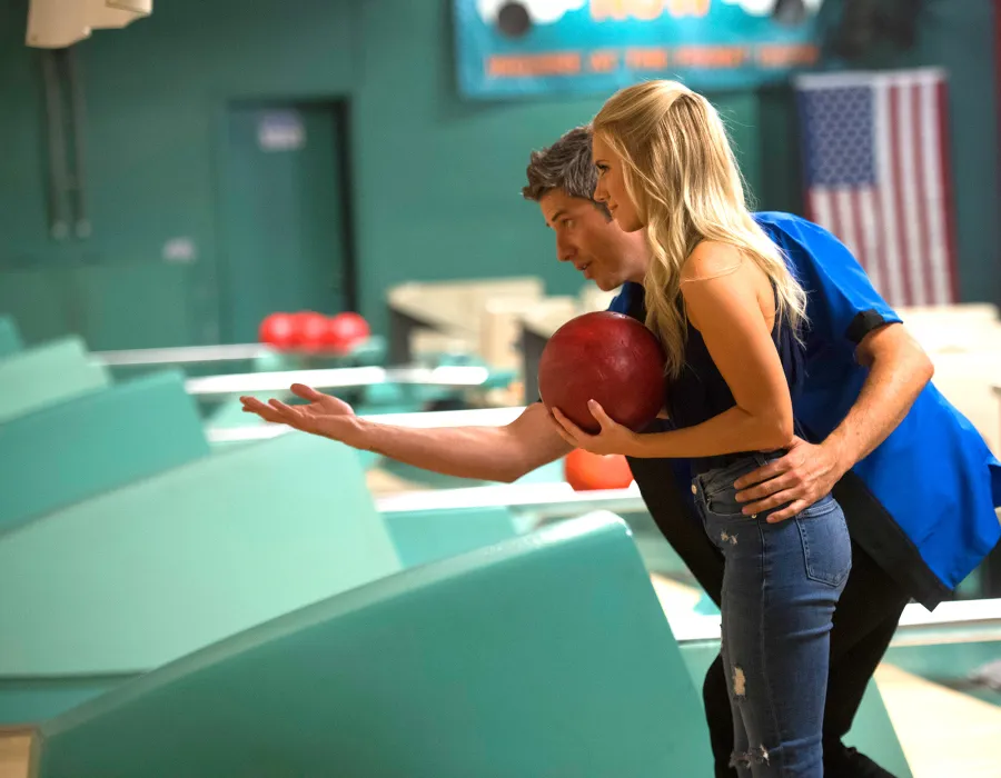 Arie bachelor lauren burnham