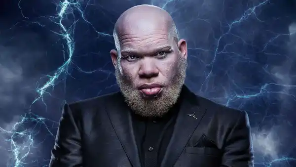 Marvin-Jones-black-lightening2