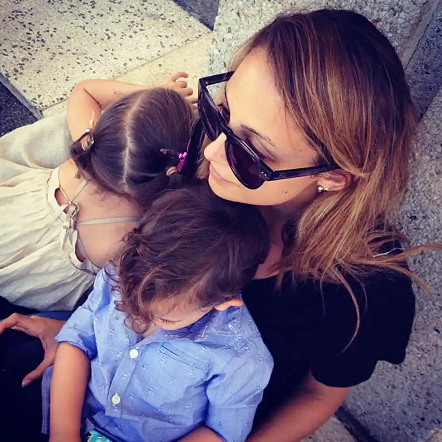 Young Hollywood Moms Nicole Richie Harlow Sparrow