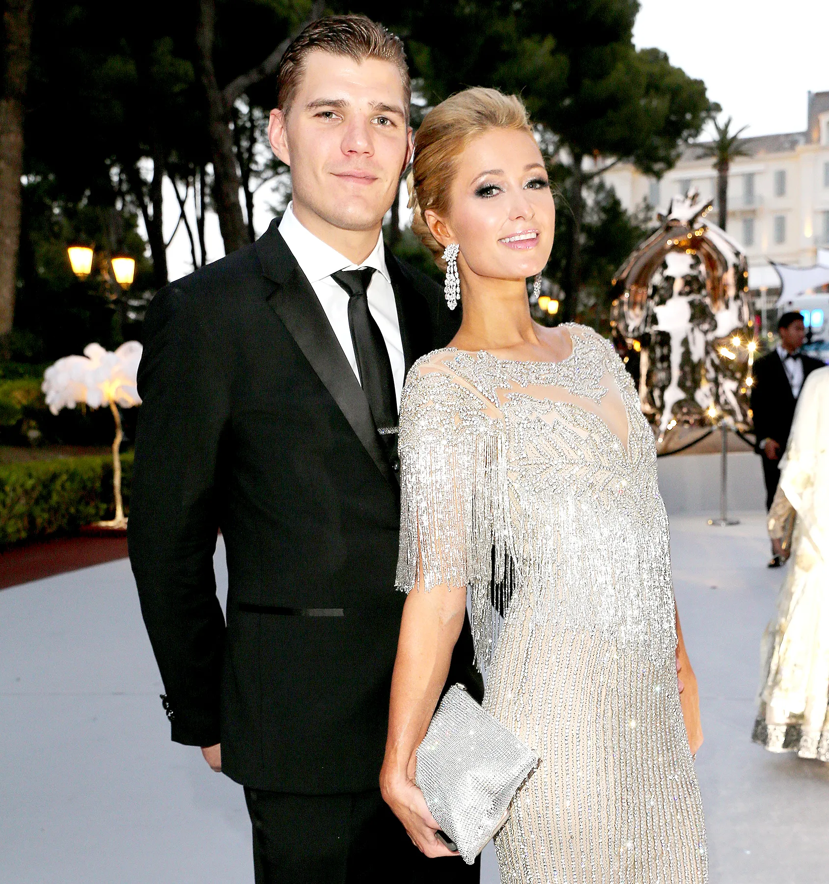 Paris-Hilton-and-Chris-Zylka-wedding