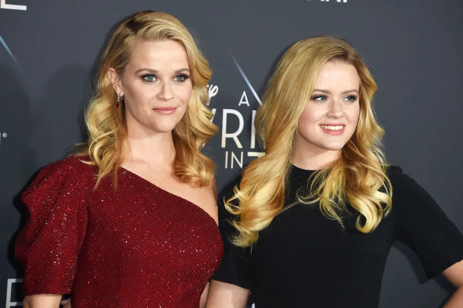 Reese Witherspoon and Ava Phillippe