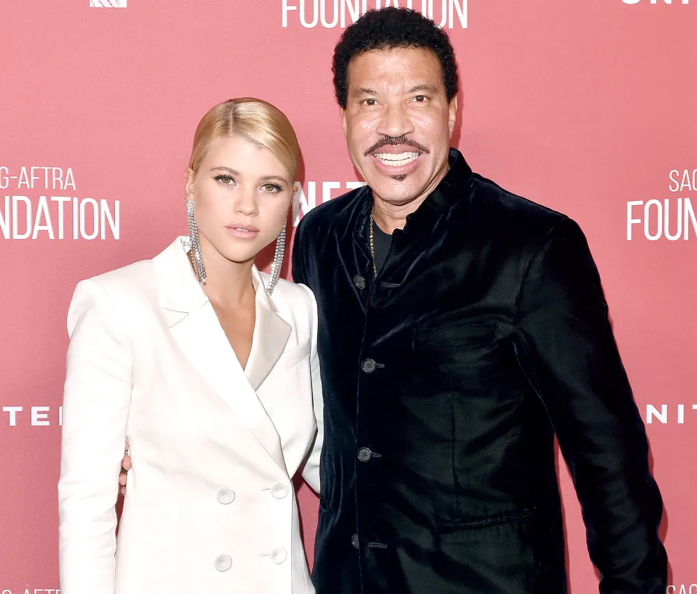 Sofia-Richie-Lionel