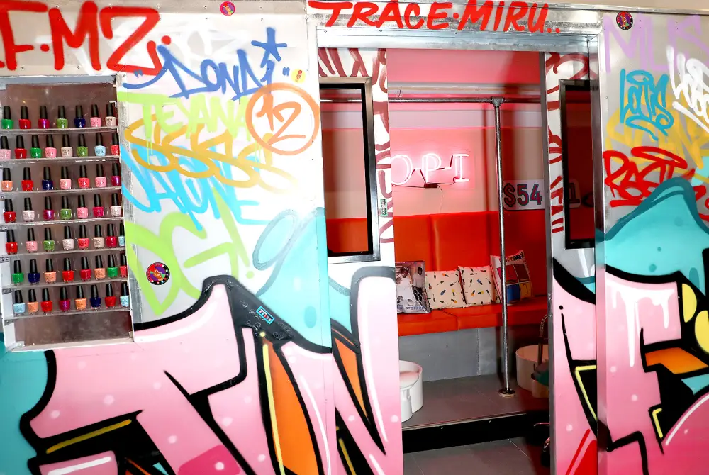 Teyana-Taylor's-Harlem-Nail-Salon