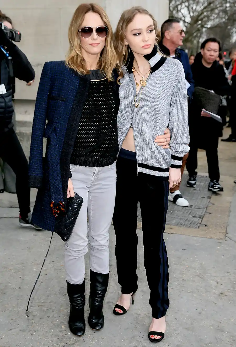 Vanessa-Paradis-and-Lily-Rose-Depp