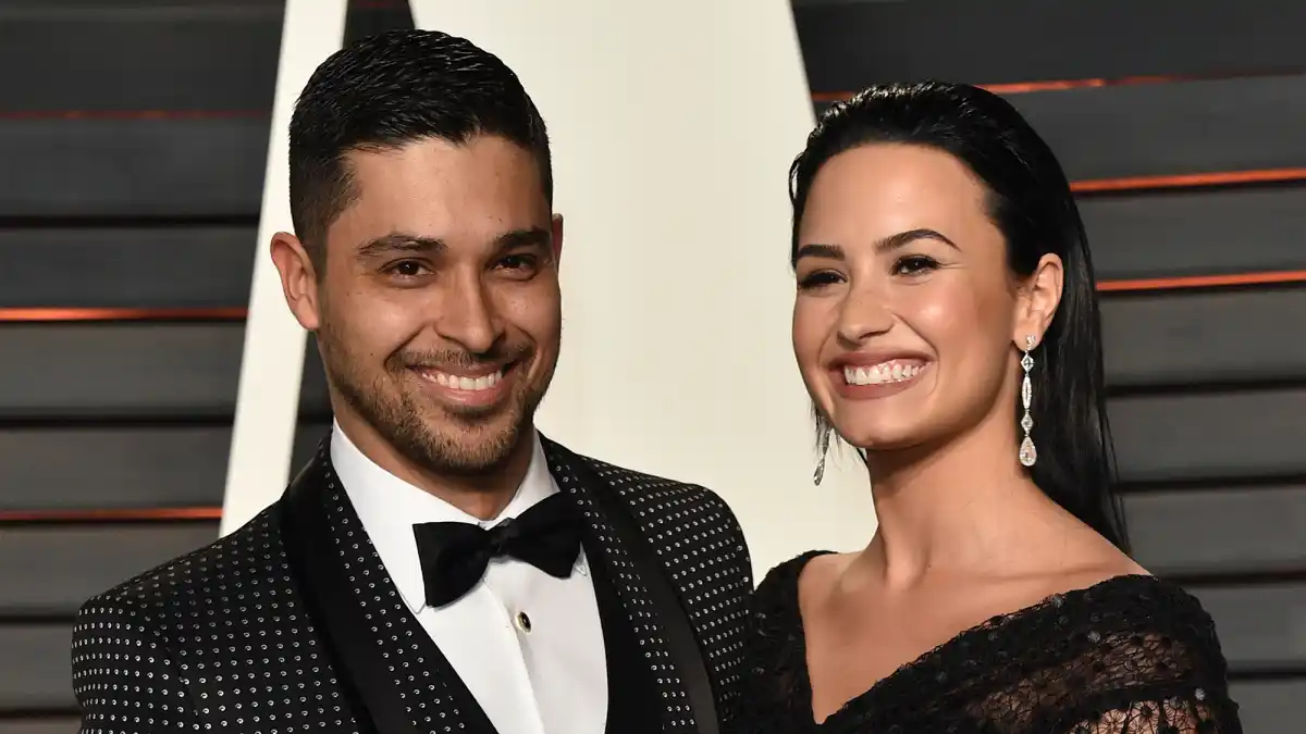 Wilmer Valderrama and singer Demi Lovato