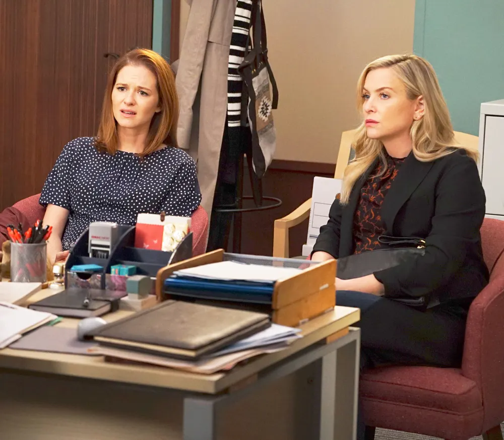 Sarah Drew and Jessica Capshaw on &lsquo;Grey&rsquo;s Anatomy&lsquo;