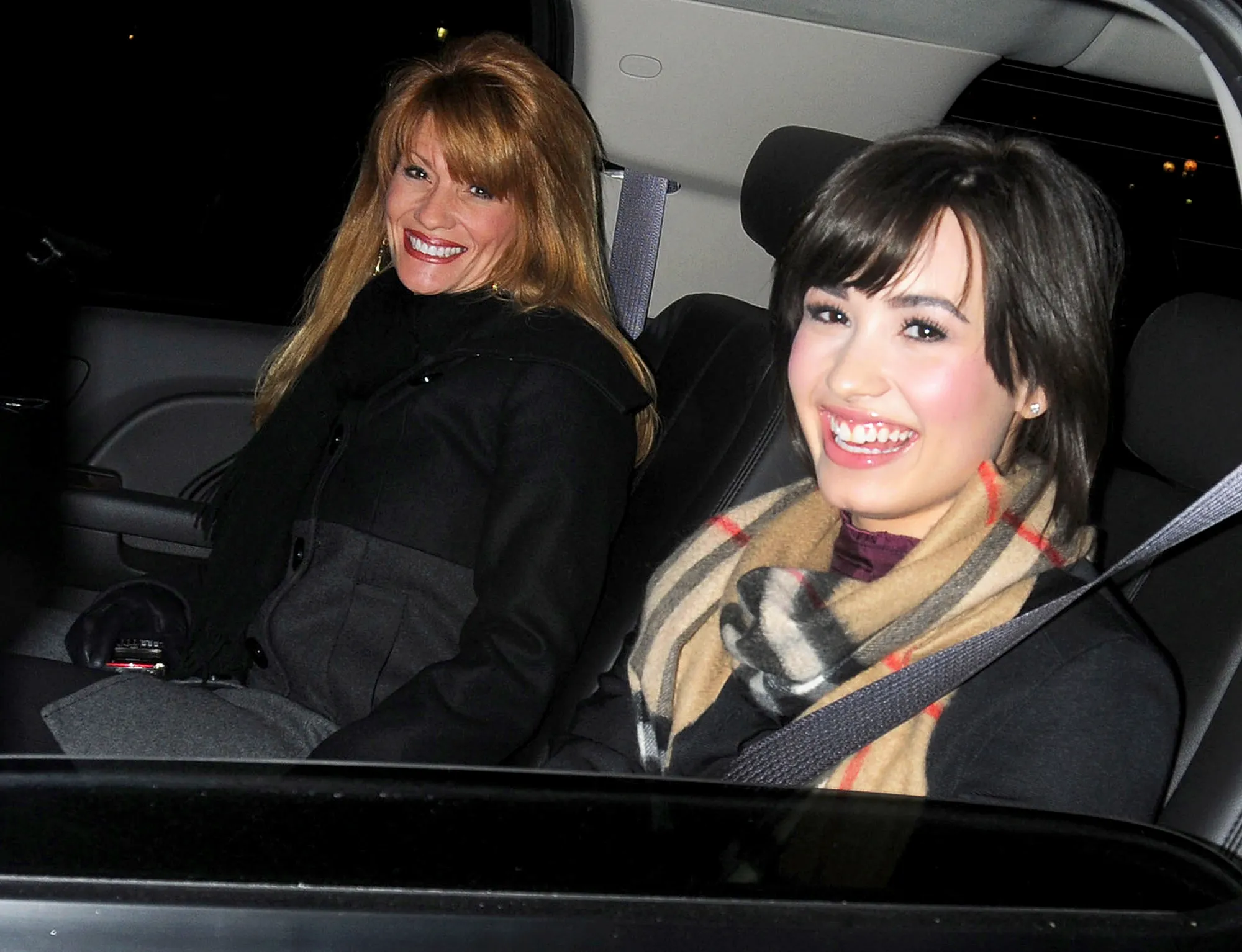 Demi Lovato and her mom Dianna De La Garza leave hotel in New York City.