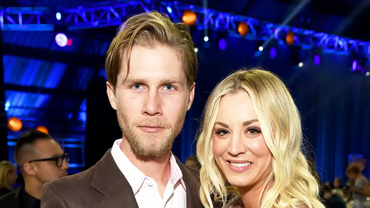 Kaley Cuoco and Karl Cook attend Moet & Chandon celebrate The 23rd Annual Critics' Choice Awards at Barker Hangar on January 11, 2018 in Santa Monica, California.