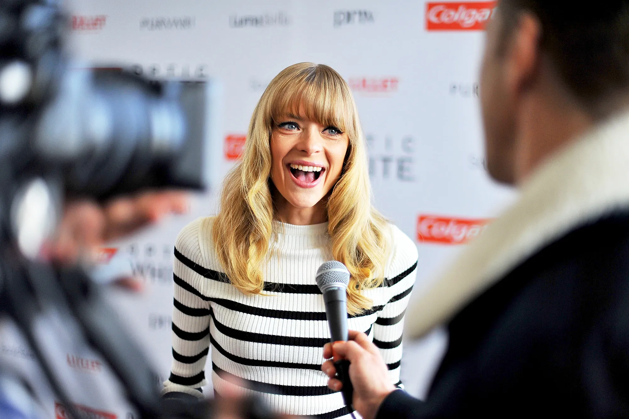Jaime King attends the Colgate Optic White Beauty Lab on March 3, 2018 in Los Angeles, California.