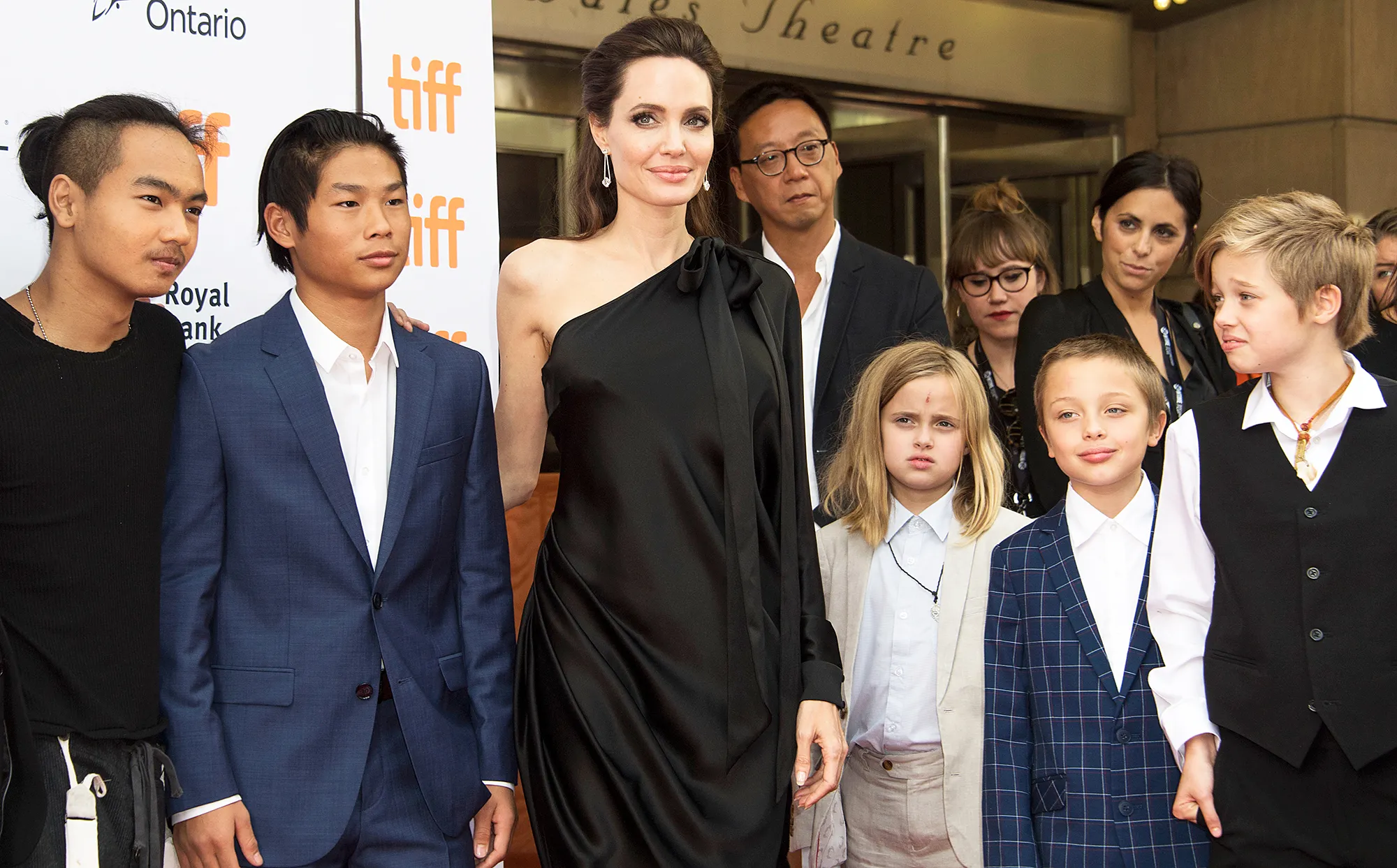 Angelina Jolie Isn’t Dating Misses Moving Around World With Kids
