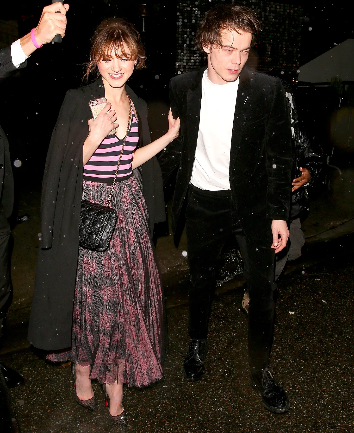 Charlie-Heaton-and-Natalia-Dyer