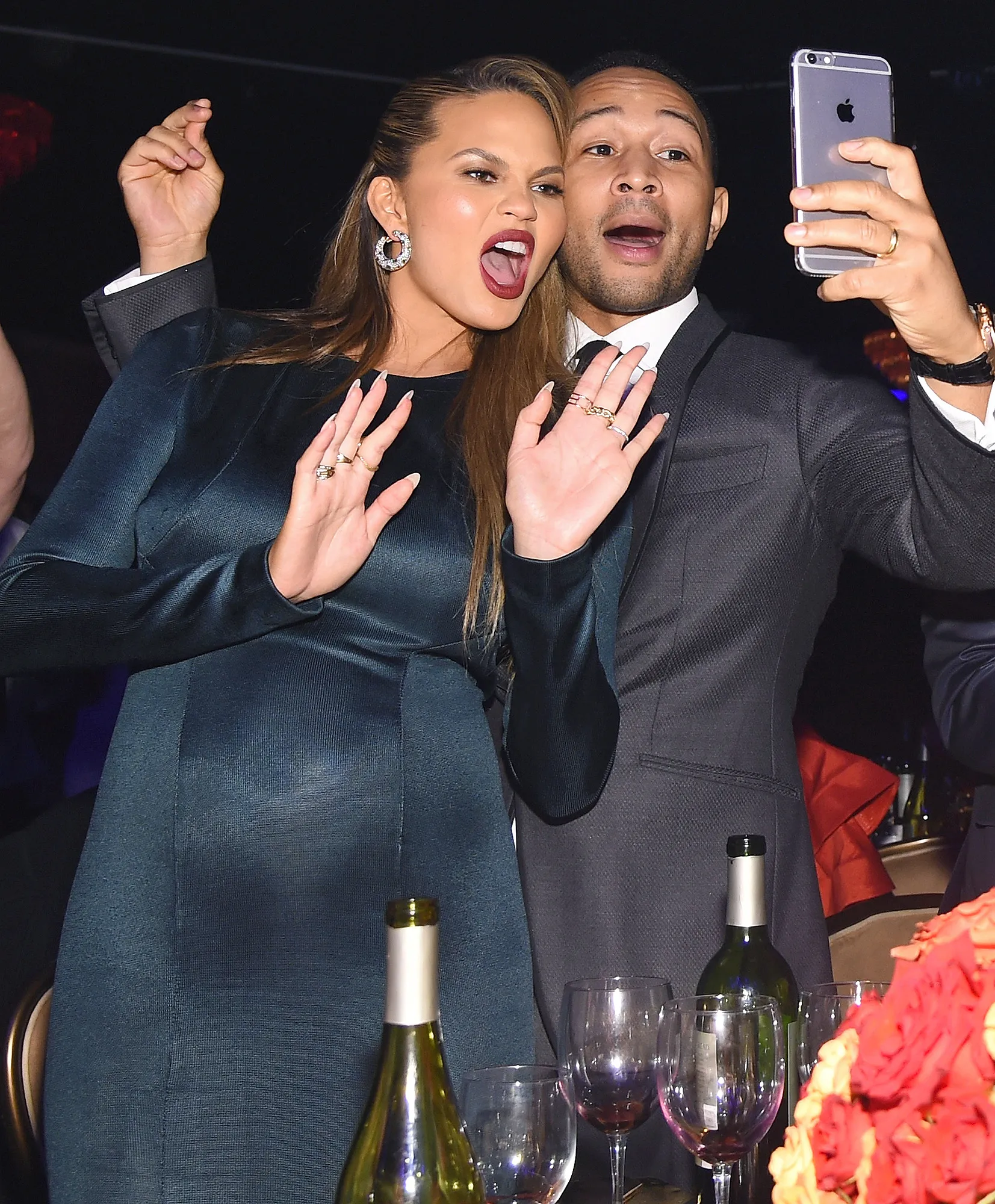 Chrissy Teigen, Snapchat, Phone, John Legend