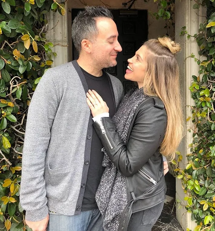 Danielle-Fishel-engaged