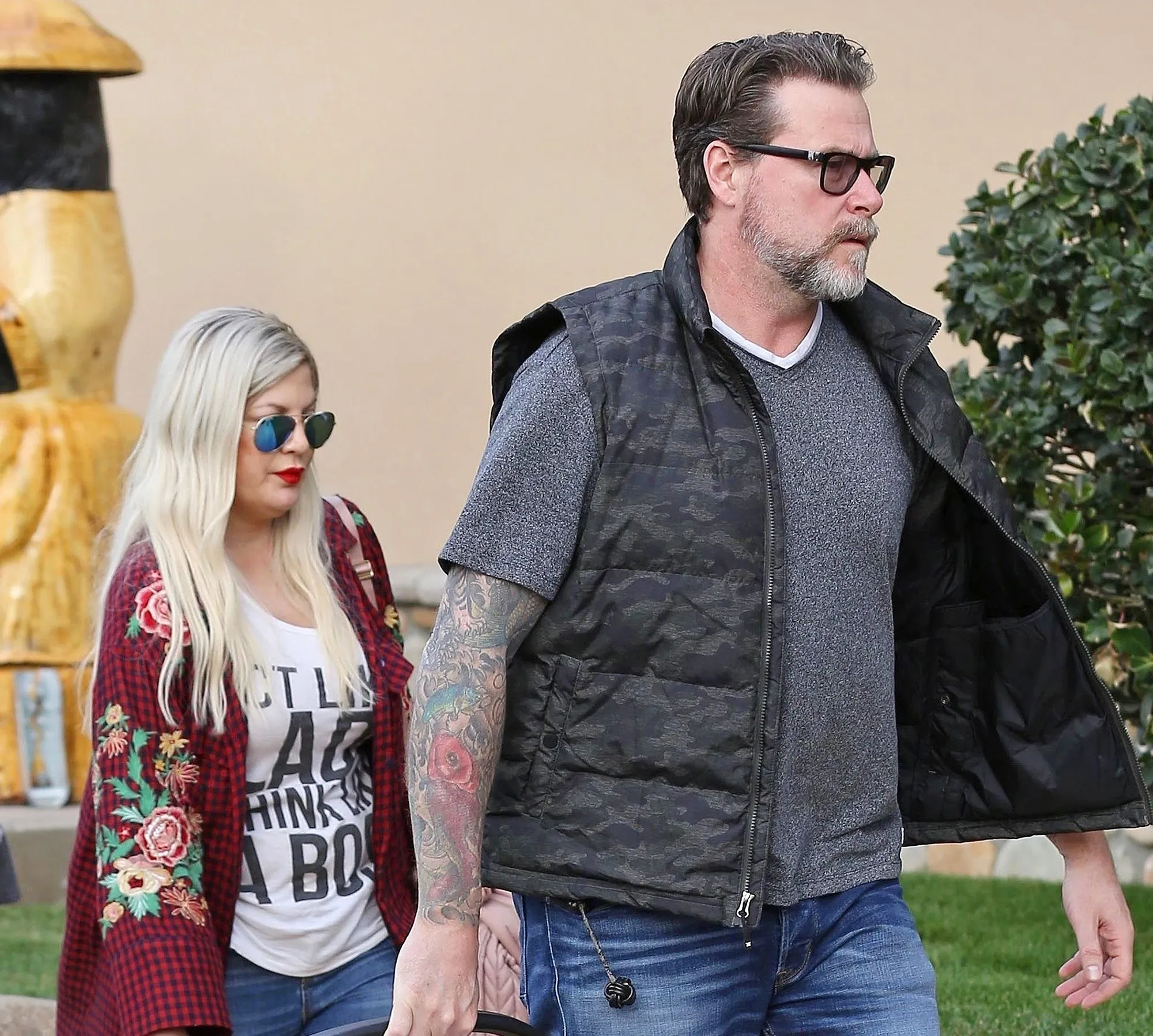 Dean McDermott, Tori Spelling, Domestic Incident, Family, Diner