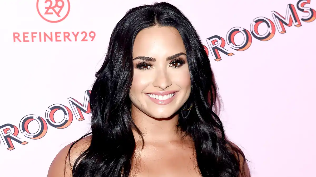 demi-lovato-sober