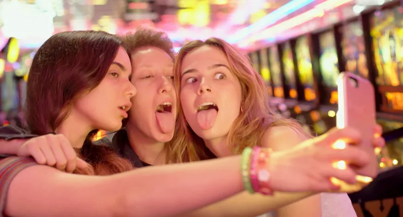 Dylan Gelula, Maya Eshet and Zoey Deutch in ‘Flower‘