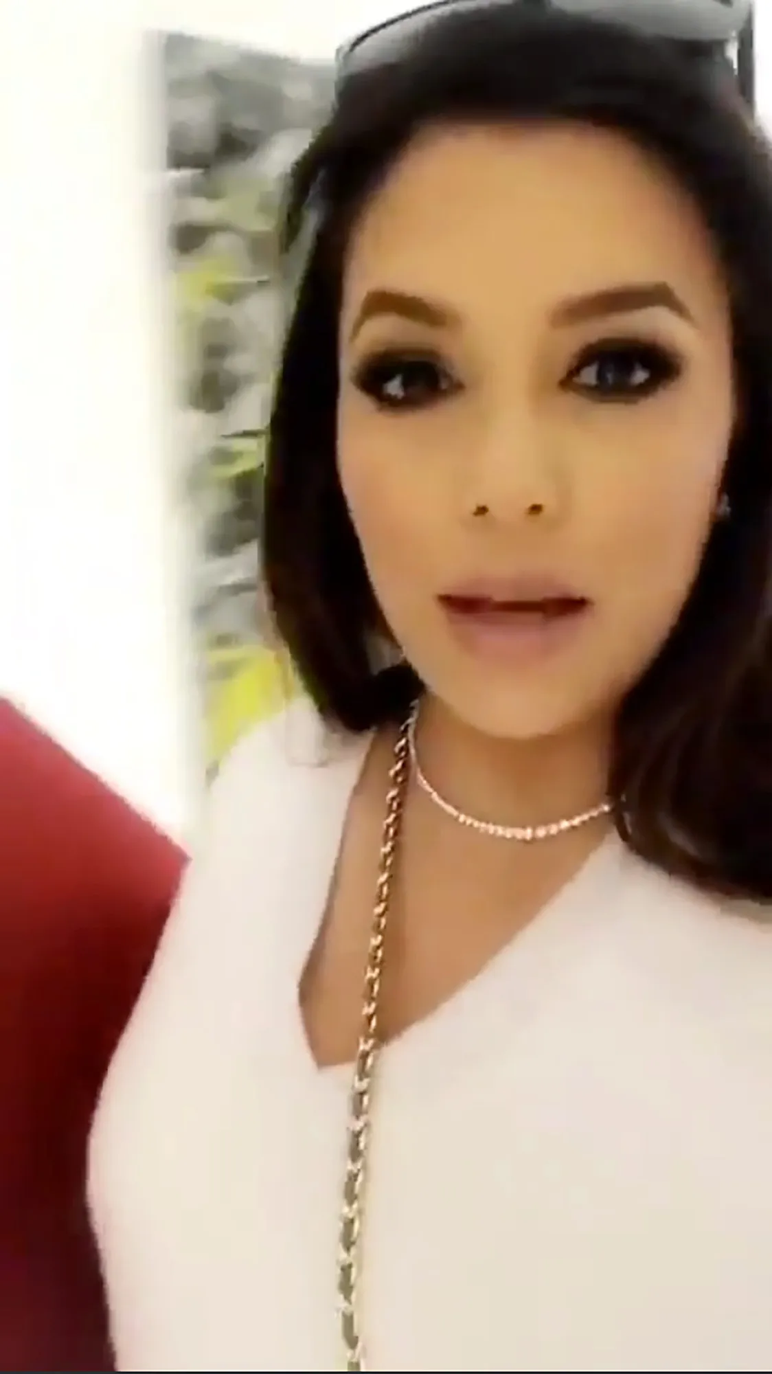 Eva Longoria, Instagram Story, Baby Bump, Sweater