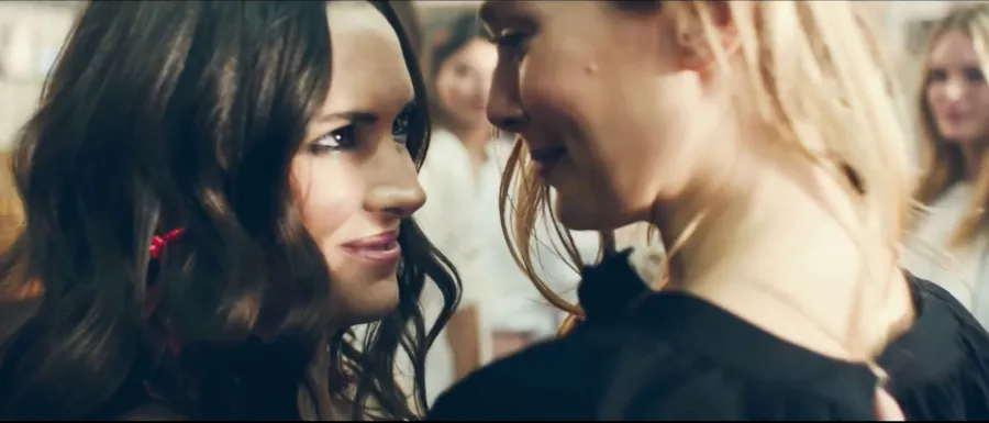 Winona ryder and elizabeth olsen